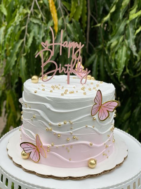 Cake Designs Women, Small Quince Cake, 16 Year Birthday Cake, Xv Cakes Ideas, Women’s Birthday Cake, White Butterfly Cake, Cake With Butterflies, Butterfly Theme Cake, Cake Butterfly