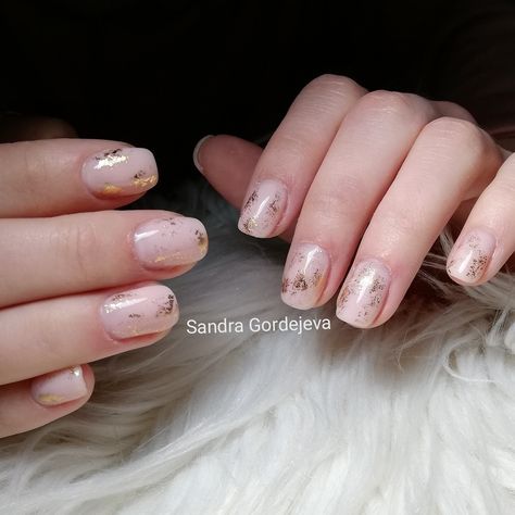 Clear Nails With Foil Flakes, Nails With Gold Foil Flakes, Nude Nails With Gold Foil, Nude Nails With Gold Accent, Nails With Foil Flakes, Nude Nails With Gold, Oval Acrylic Nails, Nails With Gold, X Tattoo