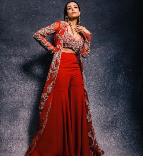 Function Outfit, Bhumika Sharma, Indian Outfits Modern, Indian Bridesmaid Dresses, Womens Pants Design, Malaika Arora, Indo Western Dress, Saree Design, Bridal Blouse