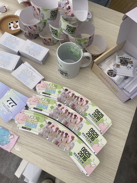 Cup Sleeve Event Kpop, Kpop Cafe Event, Kpop Cupsleeve Event, Cupsleeve Design Kpop, Cup Sleeve Event, Kpop Cupsleeve, Cupsleeve Events, Jimin Merch, Ateez Freebies