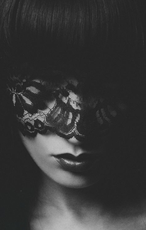 Woman with black lace veil Veil Over Face, Lace Blindfold, Dark Beauty Magazine, Short Veil, Lace Mask, Lace Veils, Beautiful Mask, Black Veil, Dark Eyes