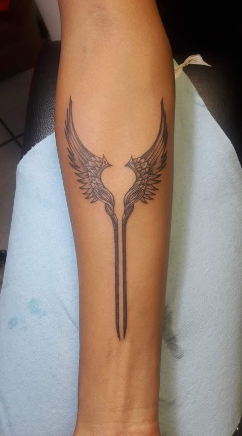 Valkaryie Tattoo, Valkyrie Wing Tattoo, Valkyrie Symbol Tattoo, Valkyrie Tattoo Symbols, Valkyrie Wings Tattoo, Viking Tattoos For Women, Swedish Tattoo, Tato Maori, Alas Tattoo