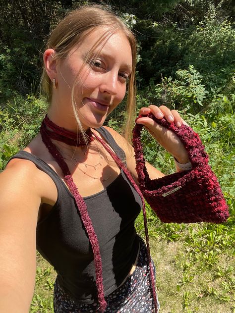 #fashion #nightout #redbag #red #purple #minibag #crochet #crochetbag #cutebag #scarf #skinnyscarf Mini Scarf Crochet, Crochet Mini Scarf, Crochet Bags, Small Scarf, Knit Fashion, Crochet Scarves, Crocheted Item, Crochet Bag, Crochet Scarf