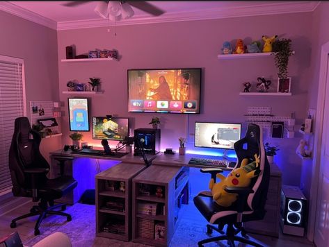 Gaming room Room Ideas Couples, Couple Gaming Room Setup, Games Room Inspiration, Small Game Rooms, Couple Room, Computer Gaming Room, Gamer Room Decor, Computer Room, Gaming Room Setup