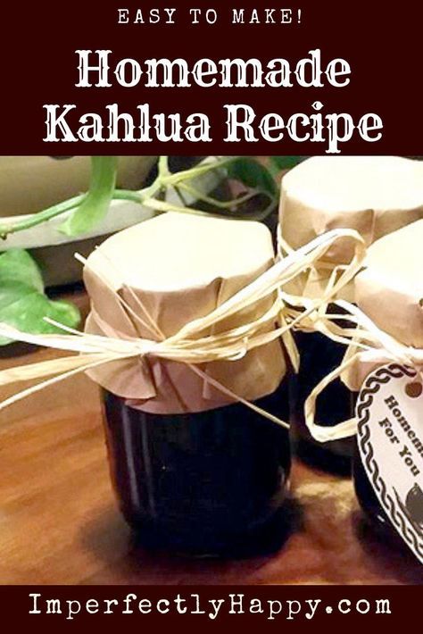 Fast and Easy to Make Homemade Kahlua Recipe. This Coffee Liqueur make a wonderful gift! Kaluha Recipes, Homemade Kahlua Recipe, Homemade Kahlua, Kahlua Recipes, Homemade Alcohol, Kahlua Coffee Liqueur, Cooking Rice, Homemade Liquor, Liquor Recipes