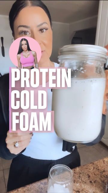 Low Calorie Cold Foam, Protein Cold Foam, Healthy Cold Foam Recipe, Clear Protein Drinks, Premier Protein Shakes, Breakfast Protein, Strawberry Protein, Protein Coffee, Premier Protein