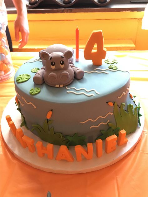 Cute Hippo Cake! Hippo Birthday Cake, Hippo Cake, Hippo Birthday, Safari Cake, Cow Cakes, Cupcake Decor, Safari Cakes, 3rd Birthday Cakes, Cute Hippo