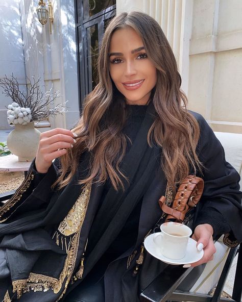 Olivia Culpo on Instagram: “🖤 @mdlbeast” Summer Hamilton, Olivia Culpo Hair, Grey Brown Hair, Olivia Culpo, Long Locks, Brown Blonde Hair, Hair Inspo Color, Hair Color Trends, Brunette Hair Color