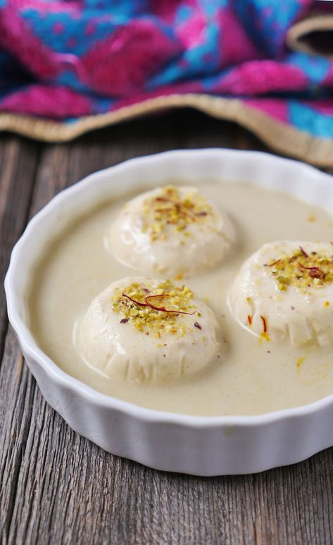 Paleo Indian Recipes, Ras Malai Recipe, Malai Recipe, Indian Cheese, Diwali Food, Indian Dessert Recipes, Cheese Balls, Indian Sweet, Flavored Milk