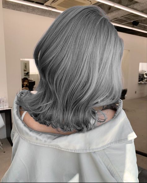 Brown Silver Hair, Brown And Silver Hair, Ashy Hair, Dyed Hair Blue, Ash Hair, Ash Hair Color, Icy Blonde Hair, Hair Streaks, Silver Grey Hair