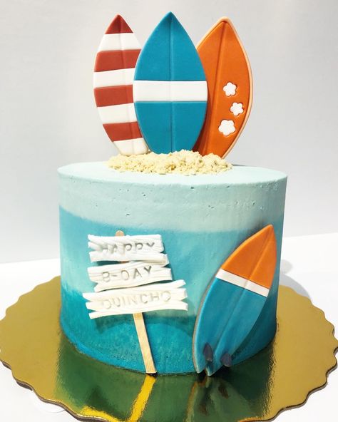 Surf Themed Cake, Surf Theme Birthday Cake, Surf Cakes Birthday, Surf Cake Ideas, Surf Birthday Cake, Surf Board Cake, Surfing Cake, Surfboard Cake, Surfer Cake