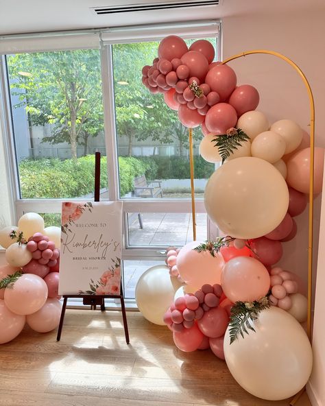 We’re just here for the aesthetics 💕🥂💍 Different shades of pinks for this pretty set up. Rosewood • Blush • White Sand : : : : : : #balloongarland #balloonart #balloonartist #balloonstylist #fairytaleballoons #elegant #wedding #explore #bridalshower #rosewoodballoons #blushandrosewood #eventstylist #yvrballoons #yvrevents #yyc #yycEvents @dreamkidsparties @inspiredbythis @babyshowerpartydreams @balloonandribbons @findmyeventplanner @shimmerandconfetti @extremeballooncreations @kalisanballoons Customized Balloons, Types Of Balloons, Balloon Business, Balloon Bouquet Diy, Birthday Plans, Balloons Decoration, Bridal Shower Balloons, Shower Balloons, Balloon Shop