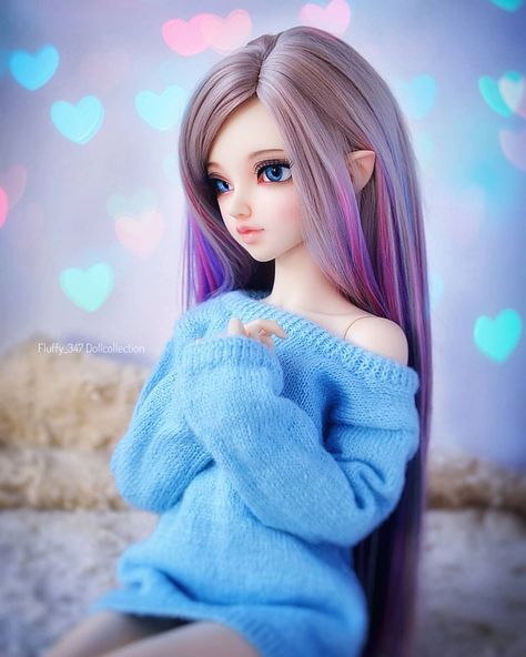 She may be different, but always gorgeous! My Melanie 😍💖💙💜 Makeup by @rakeru_sensei Wig from @bjdarthouse Sweater from @tatiana_sallam_… Bjd Dolls Girls, Beautiful Barbie Dolls, Anime Dolls, Cartoon Girl, Jointed Dolls, Ball Jointed Dolls, Bjd Dolls