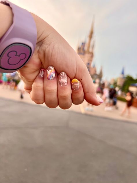 Nail Ideas Disney, Disney Nail Ideas, Disney Gel Nails, Disney Princess Nail, Disney World Nails, Gel Nails Ideas, Disney Themed Nails, Disneyland Nails, Nails Disney