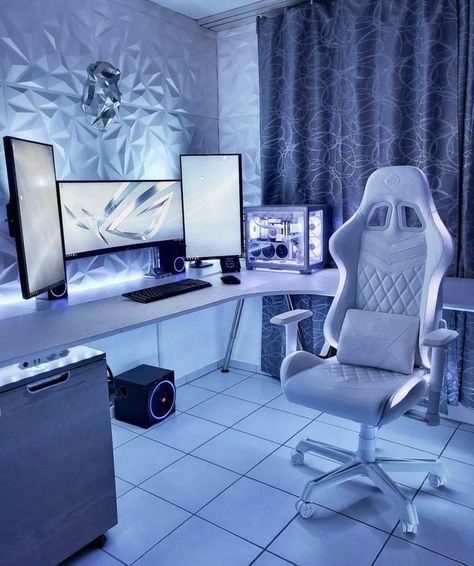 Ruangan Studio, Games Room Inspiration, Best Gaming Setup, Home Studio Setup, Gamer Room Decor, Video Game Room Design, White Desk, Computer Room, Gaming Room Setup