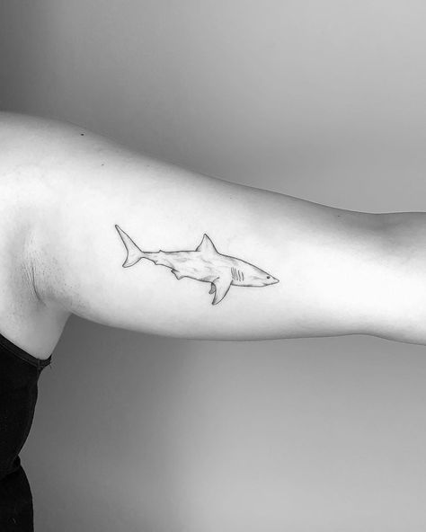 Simple Shark Tattoo, Fineliner Art, Shark Tattoo, London Tattoo, Shark Tattoos, Small Hand Tattoos, Dream Tattoos, Fine Line Tattoos, Forearm Tattoos