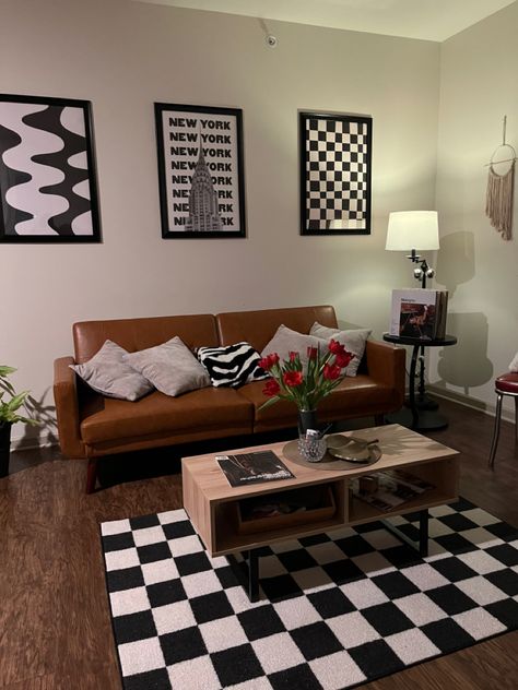 checkerboard rug 🏁🏁🏁 Checkered Interior Design, Checkered Carpet Living Rooms, Checkerboard Rug Bedroom, Bedroom Checkered Rug, Checkerboard Living Room, Checkered Rug Living Room Aesthetic, Living Room Checkered Rug, Checkerboard Bedroom, Checker Aesthetic