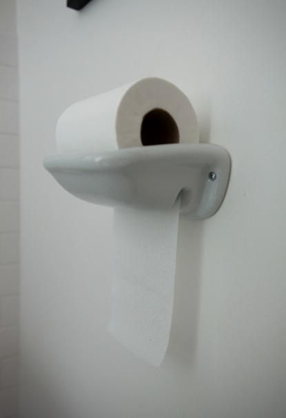 Our middle bar that holds the TP in place always falls on the floor by the toilet - gross!  Well with this, gross no more!  And so much easier to replace the TP, even the boys should be able to do it! Roll Holder, Toilet Roll Holder, Toilet Roll, 인테리어 디자인, My Dream Home, Paper Holder, Design Interior, Toilet Paper Holder, Toilet Paper