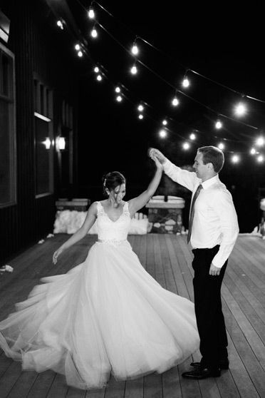 First Dance Picture, Wedding Twirl Photo, First Dance Photography, Wedding Dancing Photos, Love Me Like You Do, Last Dance Wedding, Wedding Dance Photos, Wedding Photo List, First Dance Photos