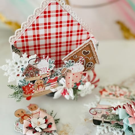 Erica D Fields (@scrapdiva.designs) • Instagram photos and videos Scrapdiva Designs, Craft Fair Ideas, Dreamy Christmas, Loaded Envelopes, Easter Brunch Table, Christmas Embellishments, Gingerbread Cards, Christmas Treats For Gifts, Mintay Papers