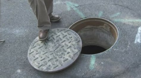 FEDERAL WAY, Wash. — Utility workers in Washington were shocked when they discovered evidence that children may have been living in the sewer system. KIRO reports that workers saw an open man… Sewer System, Home Insurance, The Washington Post, Binoculars, Seattle, Washington, Signs