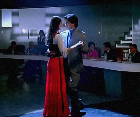 Jab We Met Outfits, Geet Jab We Met Outfits, Geet From Jab We Met, Geet Jab We Met, Aditya Kashyap, Bollywood Theme Party Outfit, Bollywood Aesthetics, Jab We Met, Bollywood Theme Party