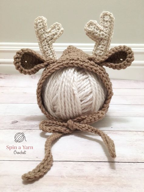 Newborn Crochet Hat Pattern, Hats Christmas, Crochet Newborn Hat, Reindeer Hat, Beanie Hat Pattern, Crochet Deer, Crochet Baby Beanie, Christmas Yarn, Newborn Crochet