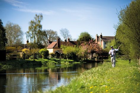 The Greyhound, Stockbridge A River Runs Through It, Riverside Garden, Hampshire Uk, Walking Routes, Fishing Guide, Slow Travel, New Forest, Birds Eye View, Uk Travel