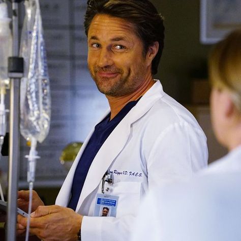 Nathan Riggs, Greys Anatomy Couples, Martin Henderson, Greys Anatomy Facts, Greys Anatomy Episodes, Grays Anatomy Tv, Greys Anatomy Cast, Greys Anatomy Memes, Derek Shepherd