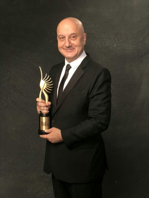 Anupum kher at IIFA award 2018 Anupam Kher, Pics For Dp, Sweet Pic, Bollywood Actors, Hd Images, Actors & Actresses, Actresses, Wallpapers, Actors