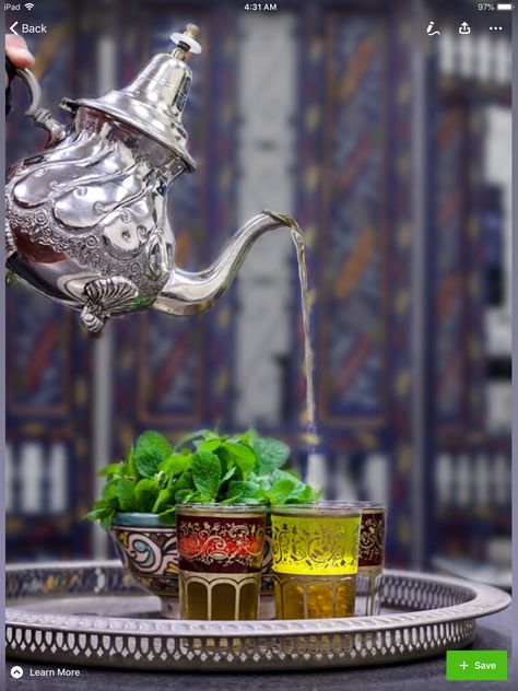 Moroccan Tea Set, Moroccan Tea, Moroccan Mint Tea, Different Types Of Tea, Moroccan Furniture, Moroccan Home Decor, Fairy Wallpaper, Moroccan Culture, Turkish Tea