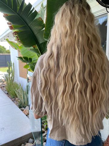 Vacation Hairstyles, Beige Blonde, Blonde Hair Inspiration, Penteado Cabelo Curto, Mermaid Hair, Hair Routines, Hair Inspo Color, Dream Hair, Aesthetic Hair