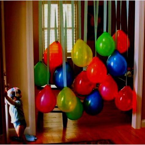 Balloons without helium | Kid stuff Ballon Party, Gabba Gabba, Boy Birthday Party, Diy Party Decorations, Party Guests, 2nd Birthday Parties, Birthday Boy, Birthday Fun, Diy Party