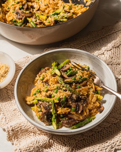 Creamy Mushroom Asparagus Orzo | The First Mess Asparagus Orzo, Mushroom Asparagus, Saute Asparagus, Vegan Easter Recipes, Laura Wright, Veggie Sausage, Vegan Easter, How To Cook Asparagus, Creamy Mushrooms