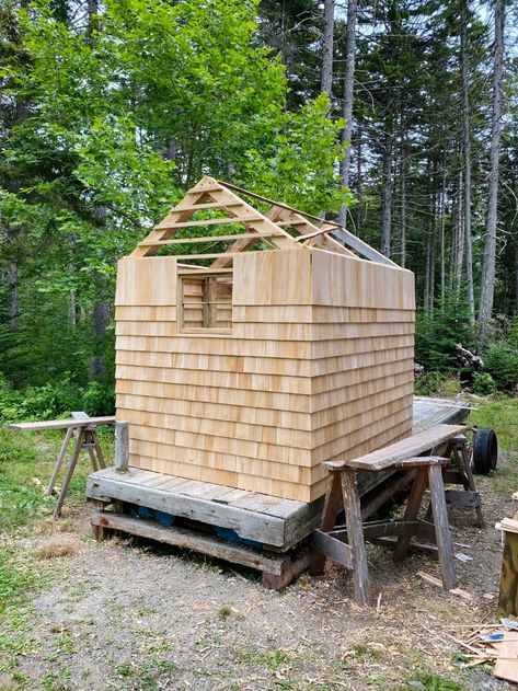 A Boatbuilder-Turned-Designer's Seaworthy Sauna in a Maine Harbor - Remodelista Floating Sauna, Sauna Stove, Sauna Lights, Modern Cabins, Building A Sauna, Summer Kid, Senior Thesis, Interior Cladding, Cabin Aesthetic