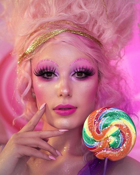 COTTON CANDY GIRL 🍬 Halloween Makeup Tutorial is live now on my channel! Link in my bio 💕 I wanted to serve you guys a sweet look for my… Sugar Plum Fairy Makeup, Fairy Tutorial, Musical Makeup, Cotton Candy Makeup, Plum Makeup, Girl Halloween Makeup, Funky Makeup, Candy Makeup, Theatre Makeup