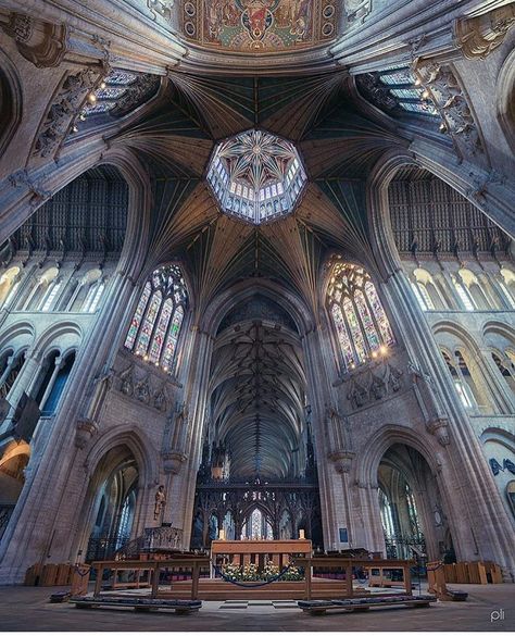 Cambridgeshire England, Ely Cathedral, Romanesque Architecture, History Architecture, City Painting, The Cathedral, Gothic Architecture, Ancient Architecture, Ely