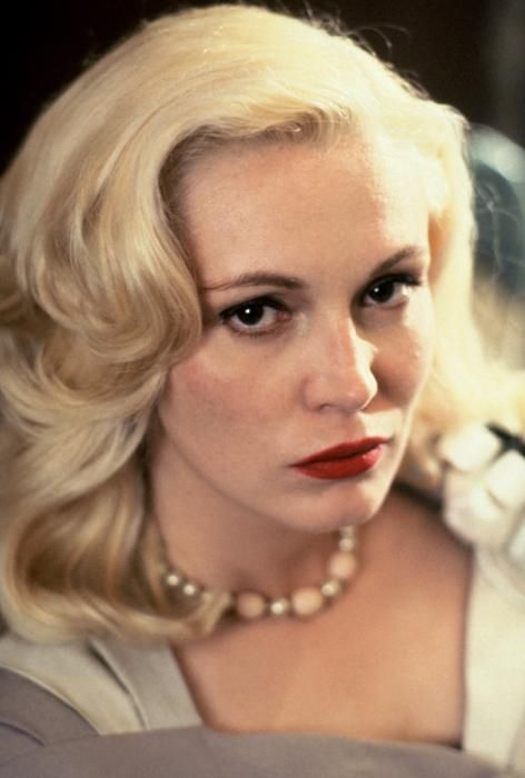 Cathy Moriarty Cathy Moriarty, Angels On Earth, 29 November, Raging Bull, Mambo, Famous Celebrities, Vintage Beauty, Celebrity Pictures, On Earth