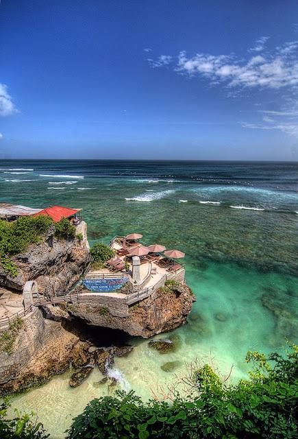 Beach Bali, Blue Point, Phuket Thailand, Lombok, Beautiful Places To Visit, Balinese, Pretty Places, Places Around The World, Most Beautiful Places