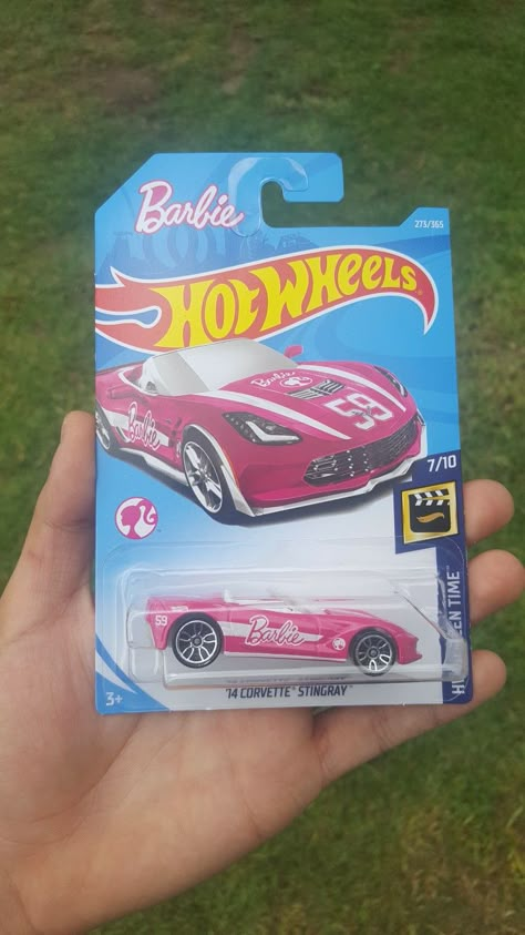 Pink Hot Wheels Cars, Barbie Hot Wheels, Hot Wheels Display Case, Pink Drawing, Hot Wheels Display, Naruto Sharingan, Wheel Logo, Old Vintage Cars, Hot Weels