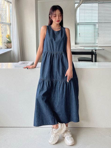 DAZY Ruffle Hem Denim Smock DressI discovered amazing products on SHEIN.com, come check them out! Denim Smock Dress, Smock Dress Outfit, Smocked Dresses, Dream Aesthetic, Womens Denim Dress, Denim Dresses, Everyday Dresses, Dress Outfit, Smock Dress