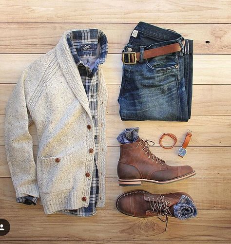 . Hipster Man, Outfit Grid, Mode Casual, Sharp Dressed Man, Mens Fall, Outfit Combinations, Gentleman Style, Mens Casual Outfits, Komplette Outfits