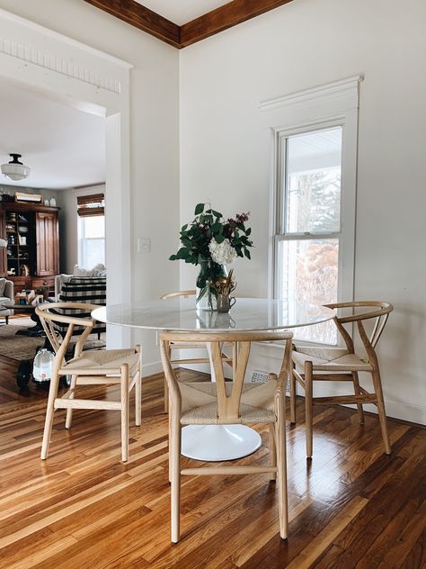 Wishbone Chairs in Natural, Tulip Table Best Chairs For Glass Dining Table, Glass Table Chairs, Glass Table Wood Chairs, Tulip Table Dining Room, Wishbone Chair Dining Room, Tulip Table And Chairs, Wishbone Chair Dining, Wishbone Dining Chairs, Sofa Design Luxury