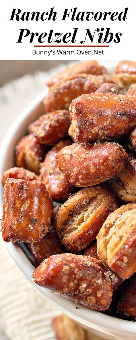 Snyders Pretzels Recipes, Flavored Pretzel Recipes, Pretzel Nuggets Recipe, Wine Night Snacks, Seasoned Pretzels, Munchies Snacks, Seasoned Crackers, Peanut Butter Snacks, Homemade Soft Pretzels