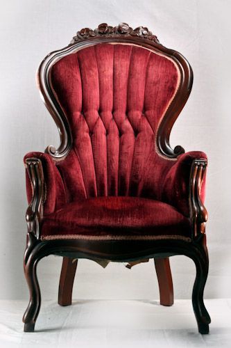 Victorian Style Chair, Ornaments Painting, Tattoo Chair, Painting Wooden Furniture, Victorian Chair, Gothic Furniture, Victorian Furniture, Victorian Decor, Antique Chairs