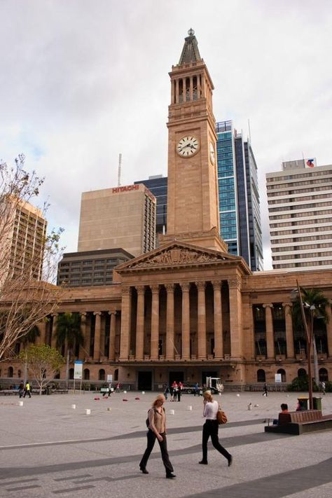 Ayers Rock, Children's Activities, Australian Travel, Brisbane Queensland, Brisbane City, Brisbane Australia, Haunted Places, Queensland Australia, Famous Places