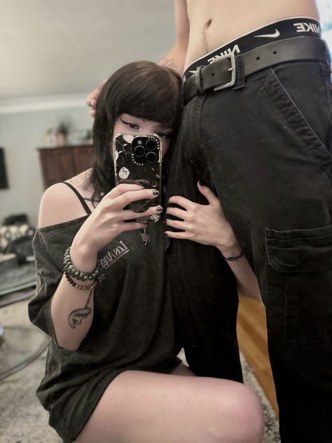 #goth #aesthetic #grunge #emo #ideas #edgy #relationship #boyfriend #girlfriend Emo Girlfriend Aesthetic, Goth Bf Aesthetic, Dark Romance Pics, Goth Girlfriend And Soft Boyfriend, Emo Boyfriend And Soft Girlfriend, Grunge Couple Matching Pfp, Goth Bf, Grunge Couple Aesthetic, Gf Aesthetic