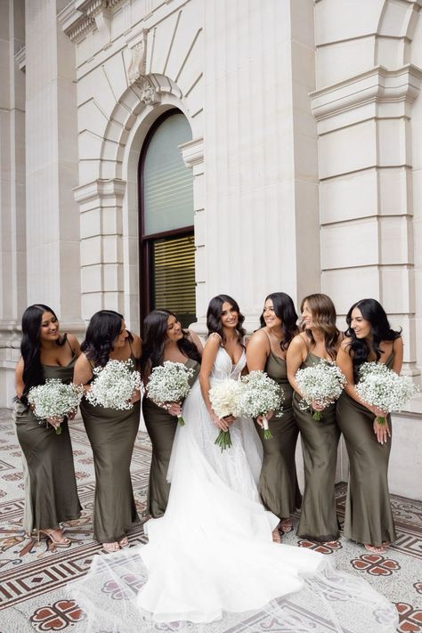 Copper Wedding Theme Groomsmen, Modern Nature Wedding, Bridal Party Color Schemes Fall, Green Maid Of Honor Dress, Maid Of Honor Dress Ideas, Outdoor Wedding Bridesmaid Dresses, Wedding Bride Hairstyles, 2024 Bridesmaid Dresses, Bridesmaid Dresses 2023