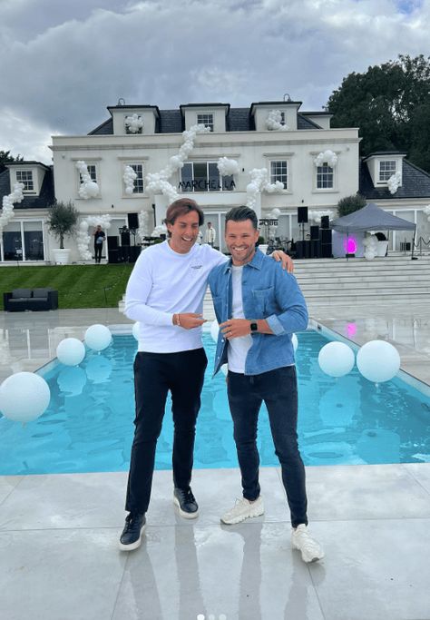 MARK Wright and Michelle Keegan celebrated the completion of their £3.5 mansion with celeb pals. The couple threw a ‘Marchella’ party to mark the occasion with huge white balloon arches framing the impressive property. TOWIE’s James ‘Arg’ Argent performed with his band The Arg Band at the star-studded bash. Sharing snaps of him posing beside […] Lavish Party, Balloon Arch Frame, Mark Wright, Balloon Arches, Michelle Keegan, Celebrity Homes, Festival Inspiration, White Balloons, Him Band