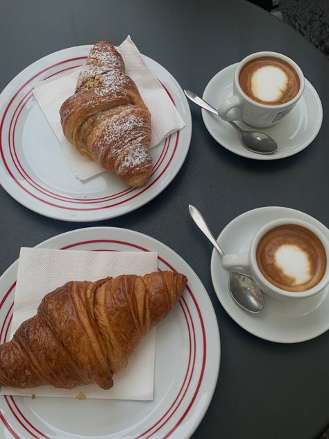 croissants and coffe=❤️‍🔥 Italy Morning Aesthetic, Breakfast In Italy Mornings, Italy Breakfast Aesthetic, Italian Breakfast Aesthetic, European Breakfast Ideas, Aesthetic Breakfast Pictures, Breakfast Aesthetic Restaurant, Breakfast Date Aesthetic, Dolci Aesthetic